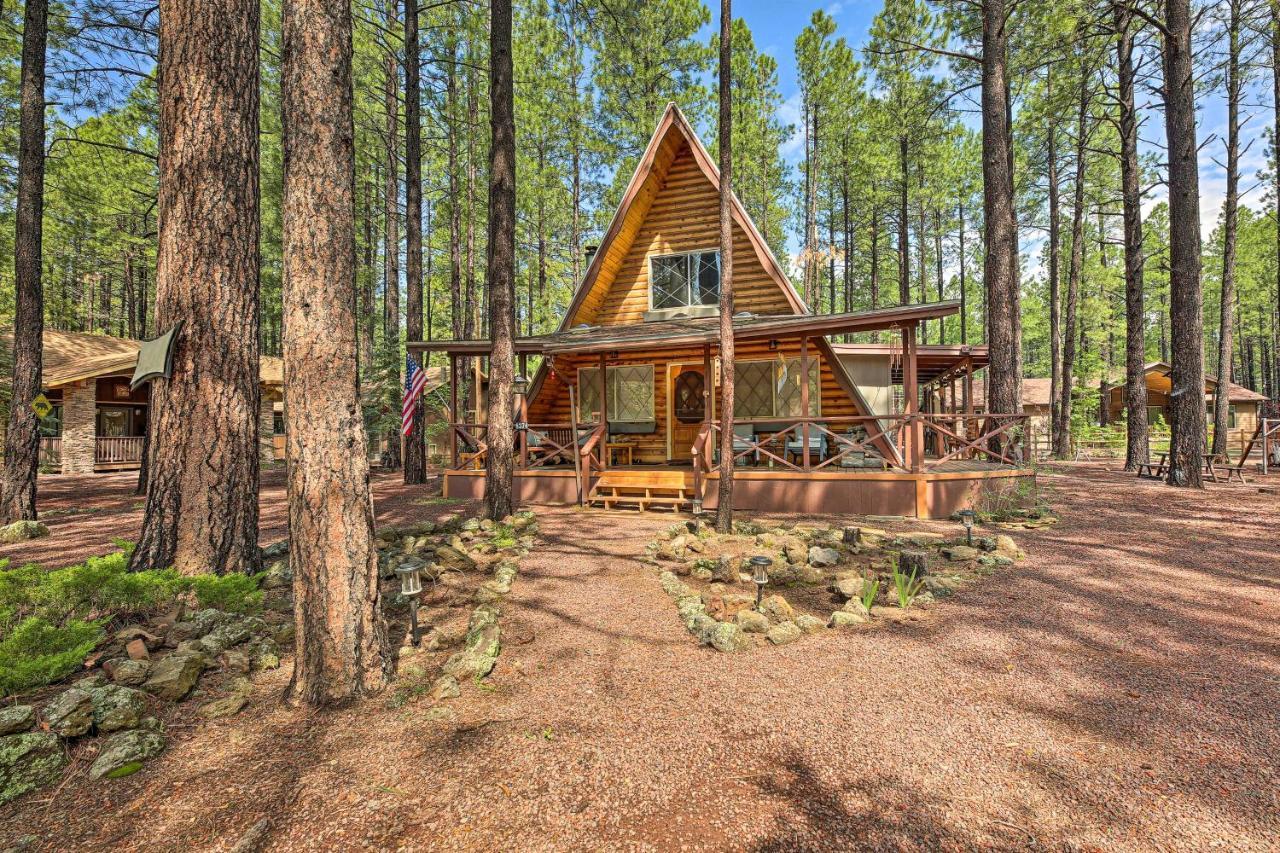 A-Frame Pinetop Lakeside Cabin Under The Pines!别墅 外观 照片